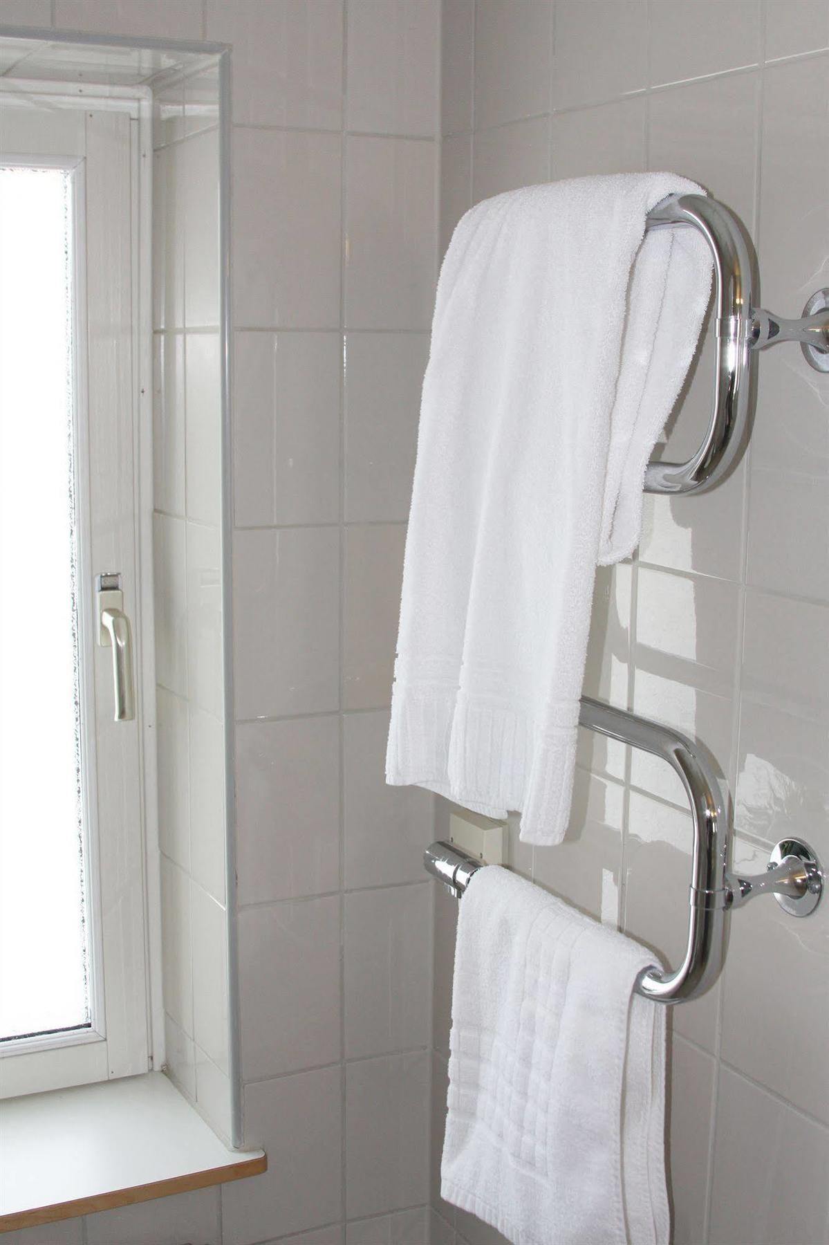 Alséns Hotell Sandviken Buitenkant foto